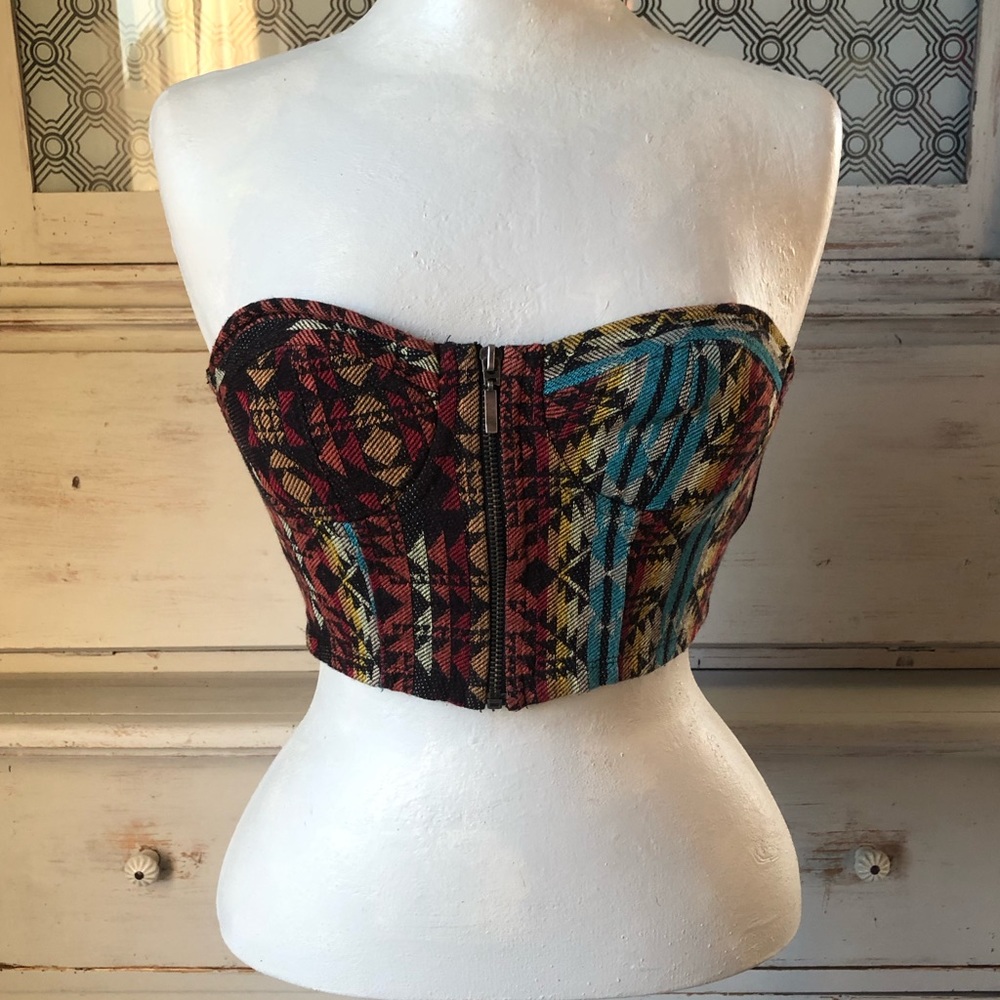 Forever 21 size S strapless crop top